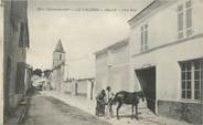 17 Charente Maritime / CPA FRANCE 17 "Ile d'Oléron, Dolus, une rue"