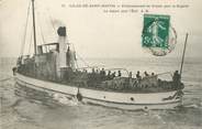 17 Charente Maritime / CPA FRANCE 17 "Ile de Ré, Saint Martin, embarquement de forçats pour la Guyane" / BATEAU
