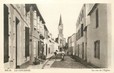 / CPA FRANCE 17 "Ile de Ré, la Couarde, la rue de l'église"