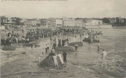 / CPA FRANCE 17 "Royan, concours de Forts en sable à Pontaillac"