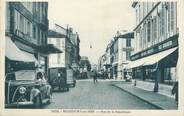 17 Charente Maritime / CPA FRANCE 17 "Rochefort sur Mer, rue de la république"