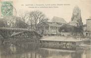 17 Charente Maritime / CPA FRANCE 17 "Saintes, passerelle, lavoir public"