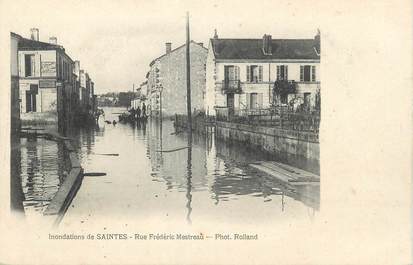 / CPA FRANCE 17 "Saintes, rue Frédéric Mestreau" /  INONDATION