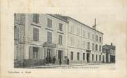 17 Charente Maritime / CPA FRANCE 17 "Saint Jean d'Angély, hôtel des postes et Société Générale"