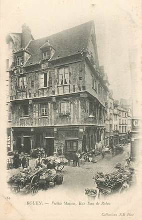 CPA FRANCE 76  "Rouen, vieille maison, Rue Eau de Robec"