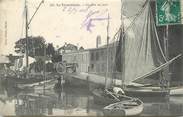 17 Charente Maritime / CPA FRANCE 17 "La Tremblade, un coin du port"