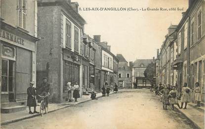 / CPA FRANCE 18 "Les Aix d'Angillon, la grande rue"