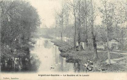 / CPA FRANCE 18 "Argent sur Sauldre, la Sauldre et le Lavoir"