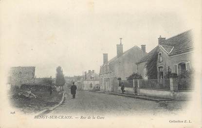 / CPA FRANCE 18 "Bengy sur Craon, rue  de la gare"