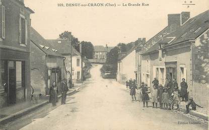 / CPA FRANCE 18 "Bengy sur Craon, la grande rue "