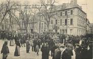 03 Allier CPA FRANCE 03 "Moulins, manifestation sur les cours de la Préfecture, 5 février 1906"