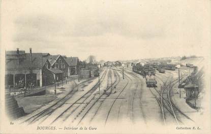 / CPA FRANCE 18 "Bourges, intérieur de la gare"