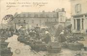 18 Cher / CPA FRANCE 18 " Bourges, place de la Nation, marché aux légumes"