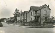 28 Eure Et Loir  CPSM FRANCE 28 "Authon du Perche, l'avenue de la gare"