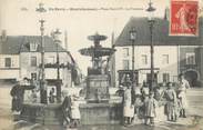18 Cher / CPA FRANCE 18 "Henrichemont, place Henri IV, la fontaine"