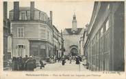 18 Cher / CPA FRANCE 18 "Mehun sur Yèvre, place du marché aux légumes près l'horloge"