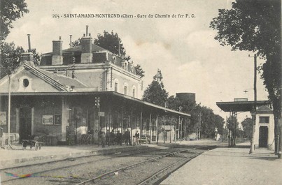 / CPA FRANCE 18 "Saint Amand Montrond, gare du chemin de fer"