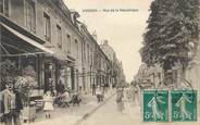 18 Cher / CPA FRANCE 18 "Vierzon, rue de la République "