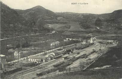 / CPA FRANCE 19 "Bort,  la gare"