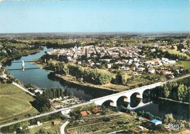 / CPSM FRANCE 33 "Saint Foy la Grande, vue générale et le pont du chemin de fer"