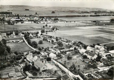 CPSM FRANCE 89 "Courtois, vue aérienne, Vallée de l'Yonne et panorama sur Saint Denis les Sens"