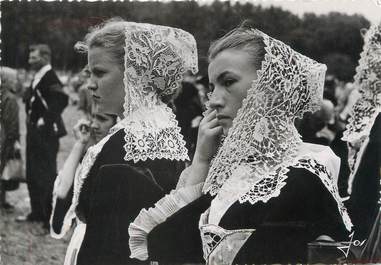 / CPSM FRANCE 56 "Jeunes filles de Baud" / FOLKLORE