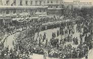44 Loire Atlantique / CPA FRANCE 44 "Nantes, rétablissement des processions en 1921, le clergé arrivant place Saint Pierre"