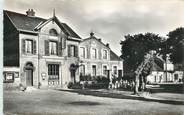 28 Eure Et Loir CPSM FRANCE 28 "Boisville la Sainte Père, la poste et la mairie"