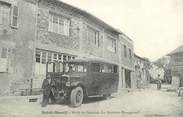 23 Creuse CPA FRANCE 23 "Saint Moreil, arrêt de l'Autobus La Gonhère Bourganeuf"