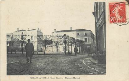 / CPA FRANCE 79 "Celles sur Belle, place du marché"