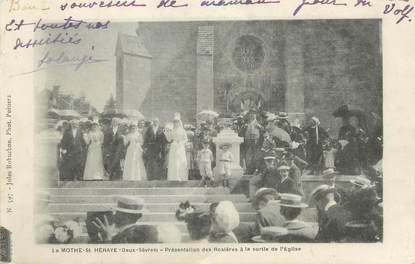 / CPA FRANCE 79 "La Mothe Saint Heraye, présentation des Rosières à la sortie de l'église"