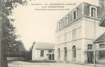 / CPA FRANCE 79 "Secondigny en Gatine, école Cherbonneau"