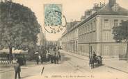 80 Somme / CPA FRANCE 80 "Amiens, la rue de Beauvais"