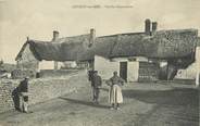 80 Somme / CPA FRANCE 80 "Cayeux sur Mer, vieilles chaumières"