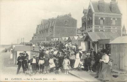 / CPA FRANCE 80 "Cayeux, sur la nouvelle jetée"