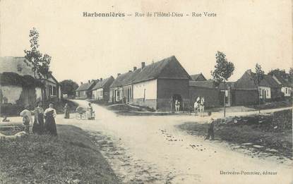 / CPA FRANCE 80 "Harbonnières, rue de l'hôtel Dieu, rue verte"