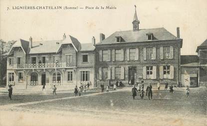 / CPA FRANCE 80 "Lignières Chatelain, place de la mairie"