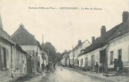 / CPA FRANCE 80 "Guyencourt, la rue du château "