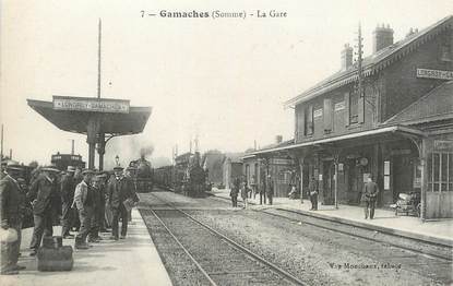 / CPA FRANCE 80 "Gamaches, la gare"