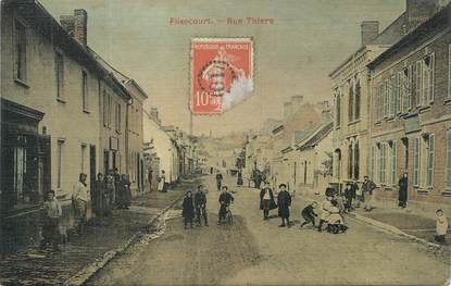 CPA FRANCE 80 "Flixecourt, rue Thiers"