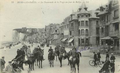 / CPA FRANCE 80 "Mers Les Bains, la promenade de la plage un jour de Rallye" / ANE