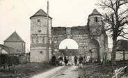 28 Eure Et Loir CPSM FRANCE 28 "Chateauneuf en Thymerais, la ferme du Guillandru"