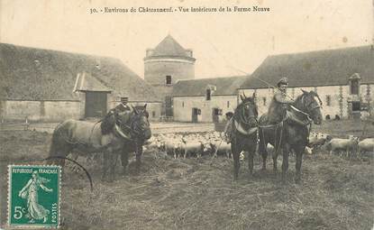 CPA FRANCE 28 "Chateauneuf en Thymerais, vue intérieure de la Ferme neuve"