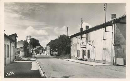 / CPSM FRANCE 81 "Alban, avenue de Millau, gendarmerie"