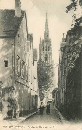 CPA FRANCE 28 "Chartres, la rue de Beauvais"