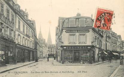 CPA FRANCE 28 "Chartres, les rues du Bois Merrain et Noël Bellay"