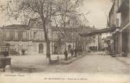 83 Var / CPA FRANCE 83 " Le Beausset, place de la mairie"