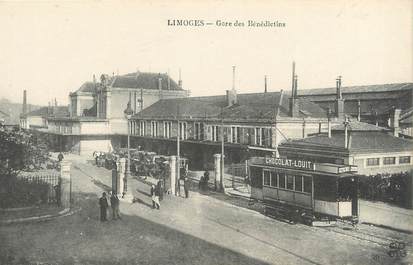 / CPA FRANCE 87 "Limoges, gare des Bénédictins" / TRAMWAY