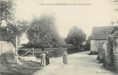 / CPA FRANCE 78 "Chaufour Les Bonnières, route de Dreux"