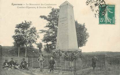 CPA FRANCE 28 "Epernon, le monument aux morts"